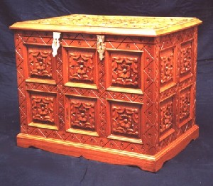 MianStarr,Carol-Imran-TIMELESS FUSION - Hand Carved Wooden Chest in Solid Teak Wood
