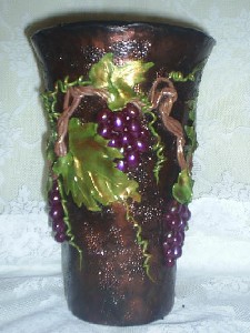 MacDonald,Melanie-Tuscany Grapevine Vase